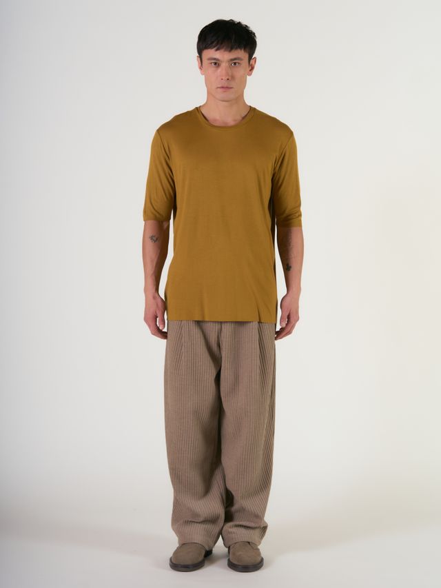 Футболка из вискозы