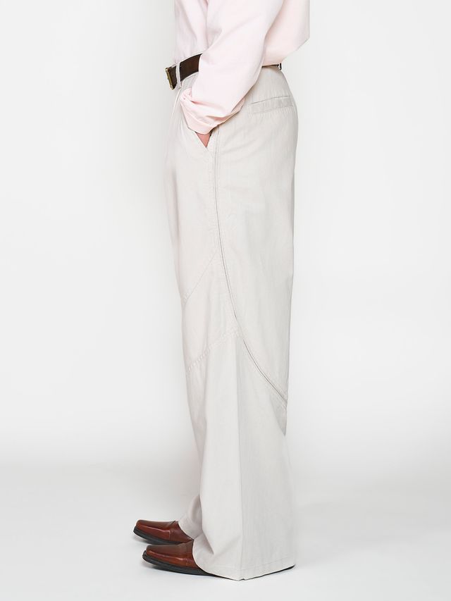 Брюки с акцентными швами