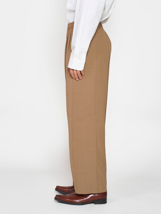 Брюки из тонкой костюмной ткани
