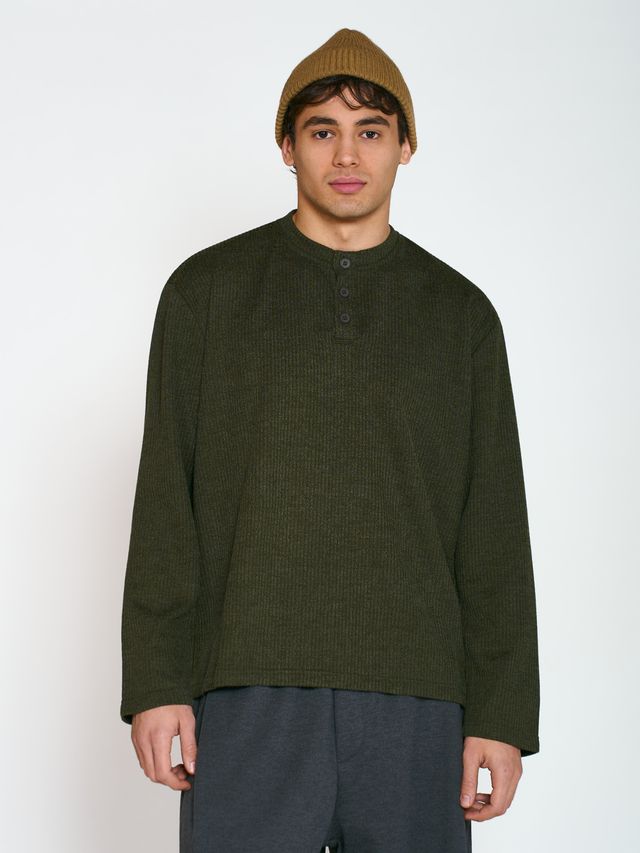 Лонгслив Yoru