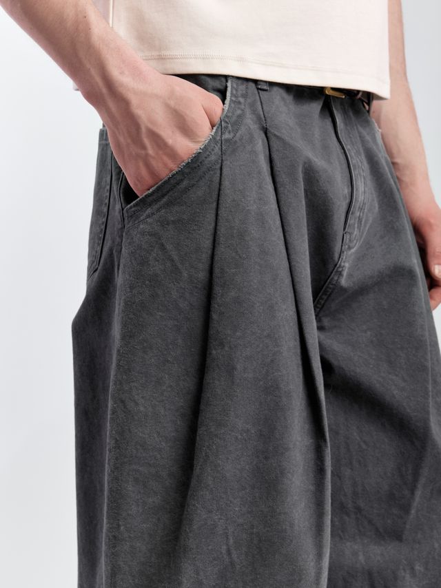 Брюки из вареного хлопка с защипами