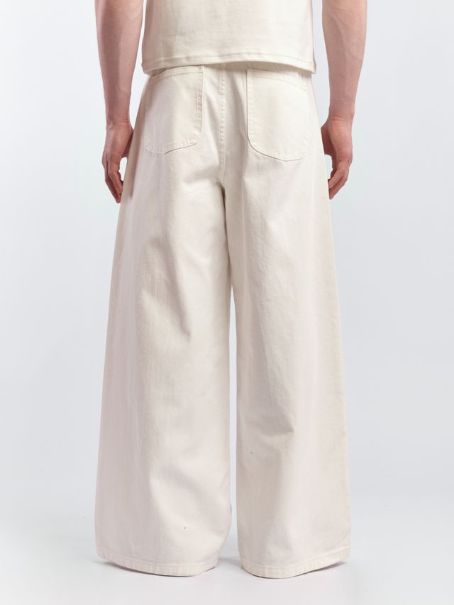 Джинсы прямого силуэта с высокой талией