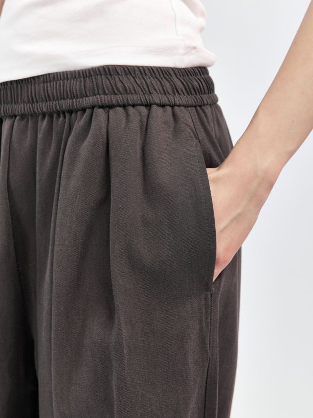 Брюки на резинке