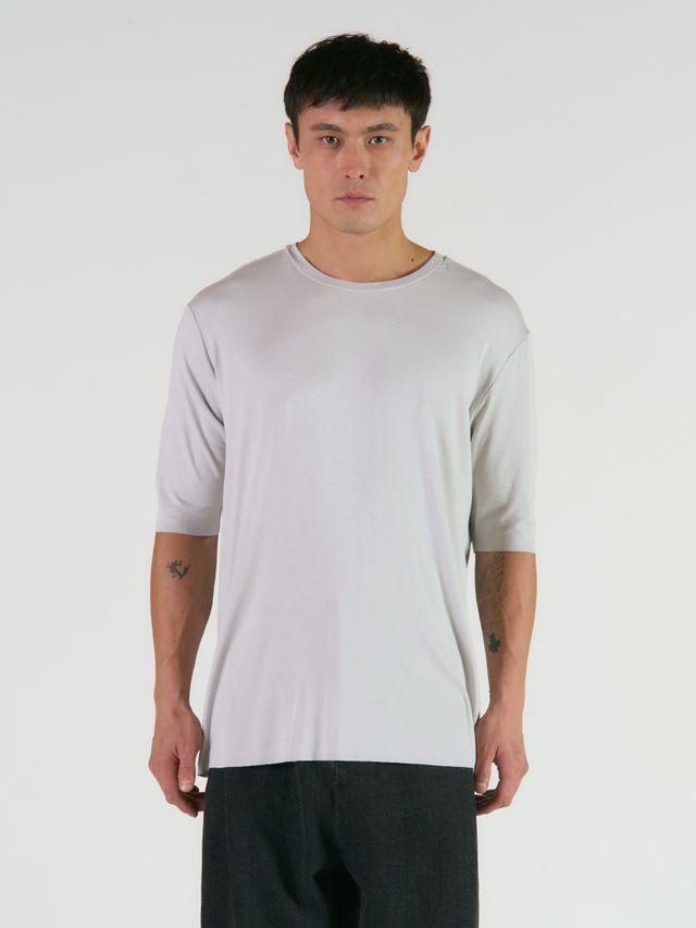 Футболка из вискозы