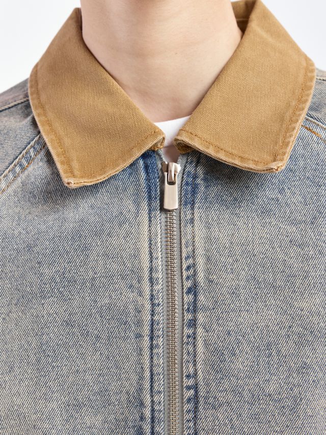 Джинсовая куртка О-силуэта с контрастным воротником