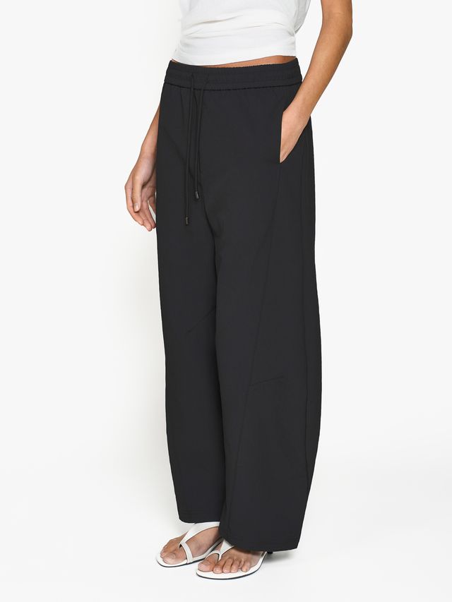 Спортивные брюки О-силуэта