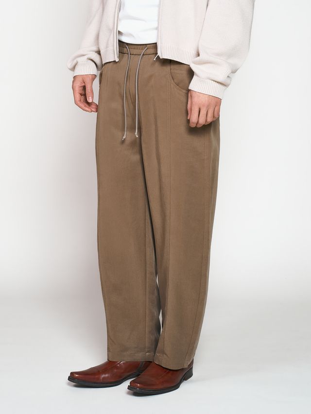 Брюки из легкой ткани