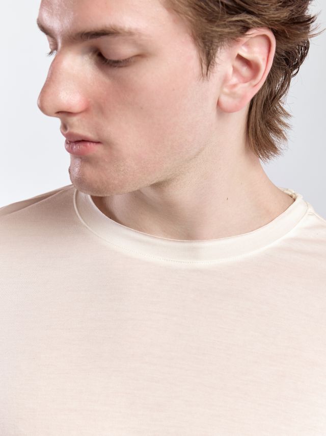 Лонгслив из полупрозрачной ткани с шерстью