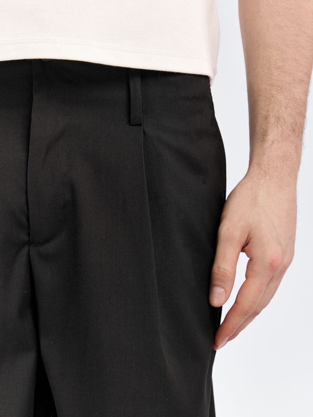 Костюмные брюки прямого кроя