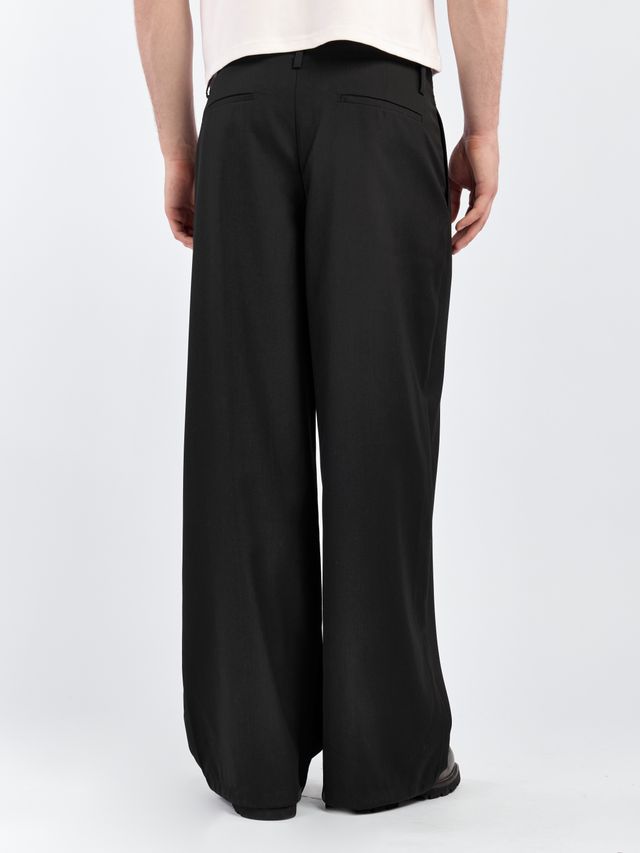 Костюмные брюки прямого кроя