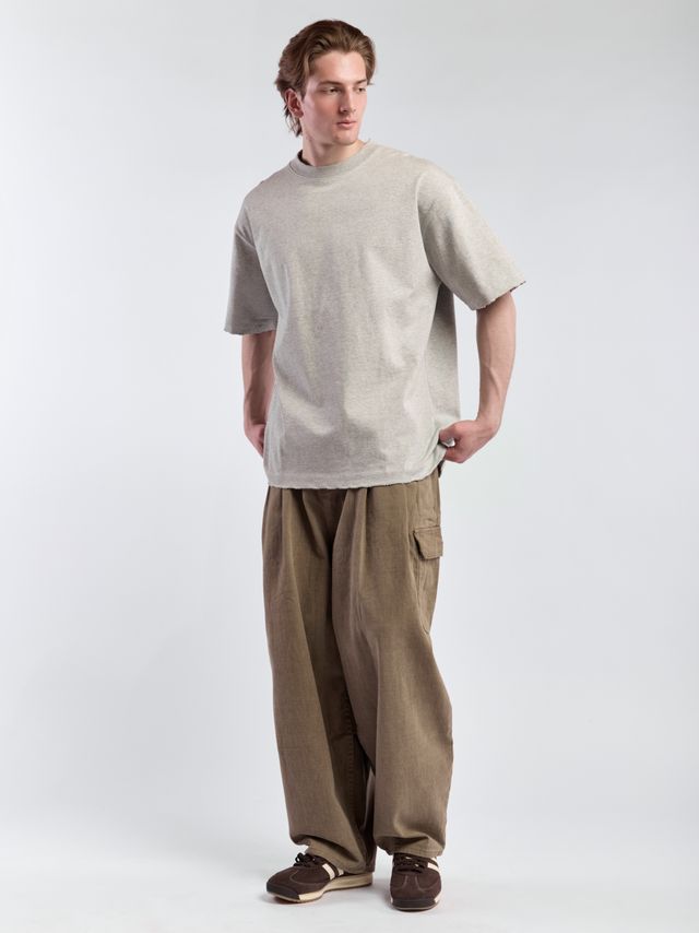 Футболка с необработанным краем из плотного хлопка