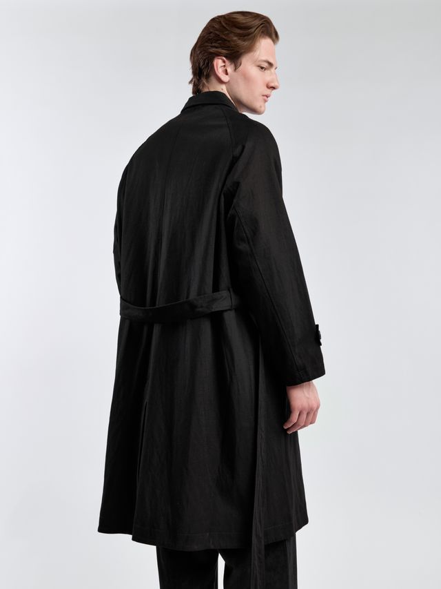 Мужской плащ