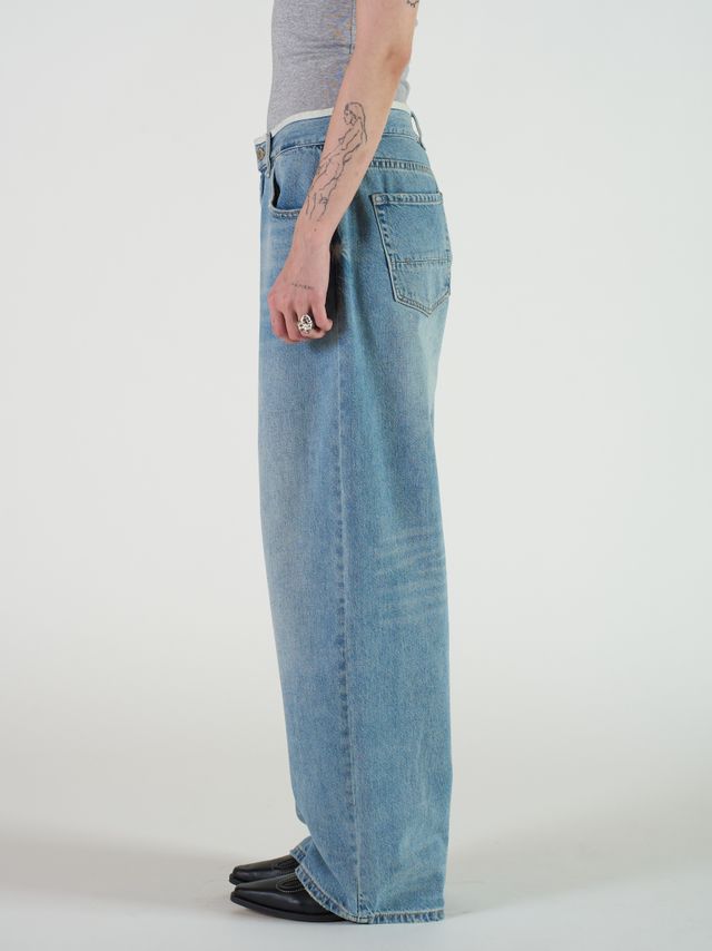 Джинсы Boyfriend fit