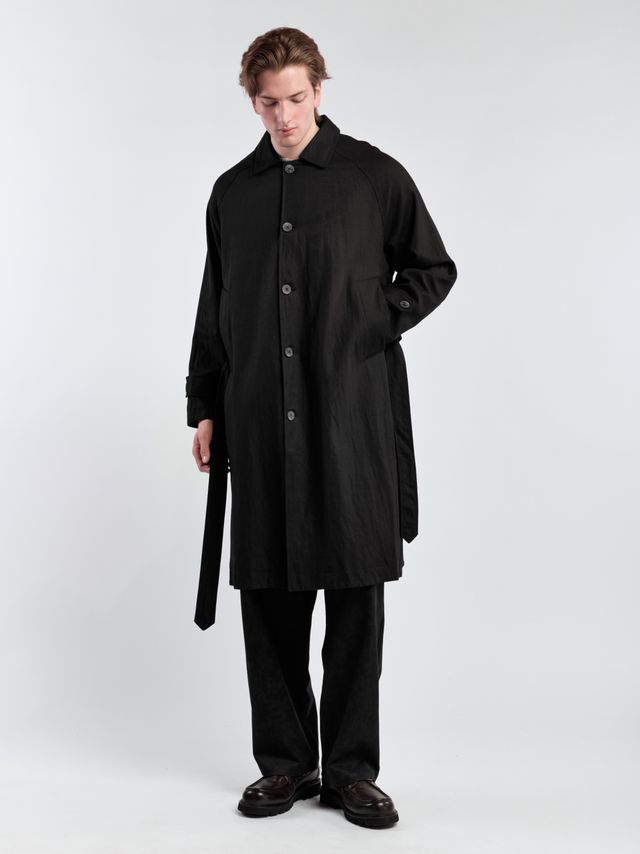 Мужской плащ