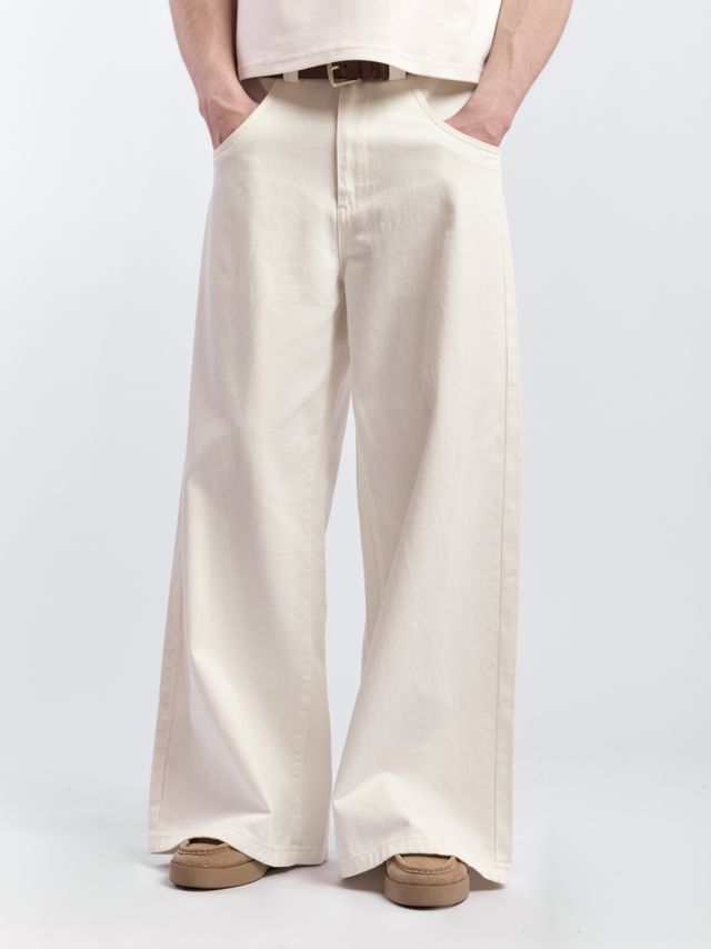 Джинсы прямого силуэта с высокой талией