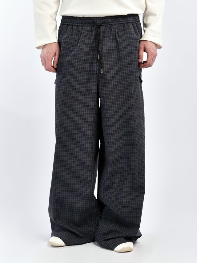 Брюки в пижамном стиле