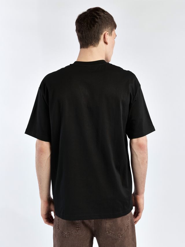 Футболка из смесовой ткани