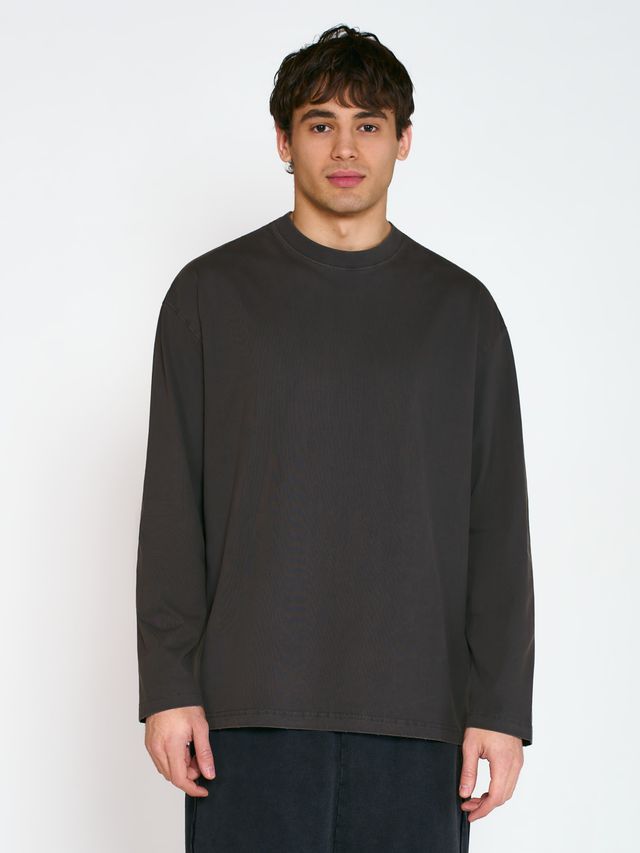 Лонгслив Dusto