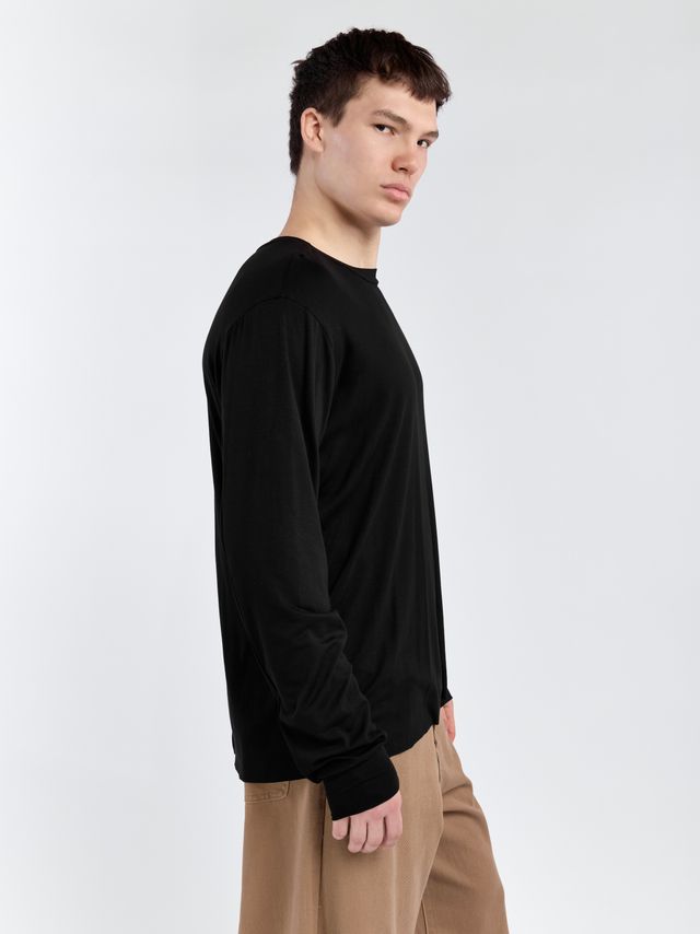 Лонгслив с манжетами из струящейся ткани