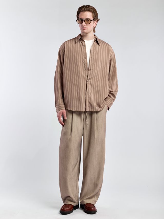 Мужская рубашка