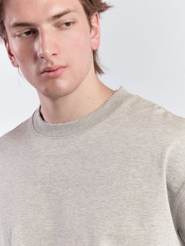 Футболка с необработанным краем из плотного хлопка