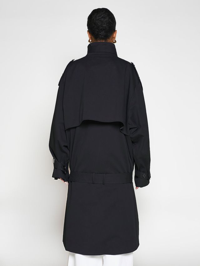 Асимметричный тренч с заниженным поясом