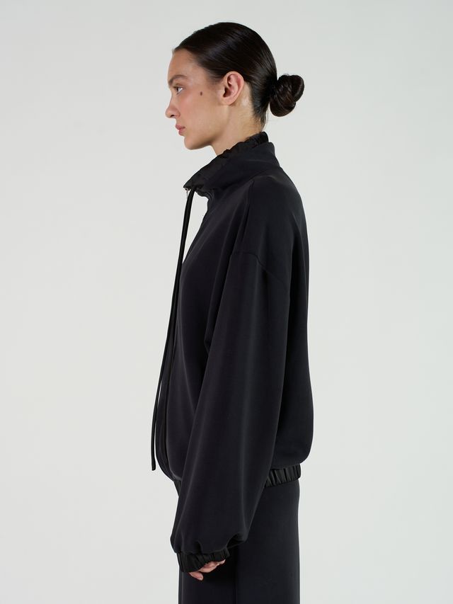 Ветровка Velora