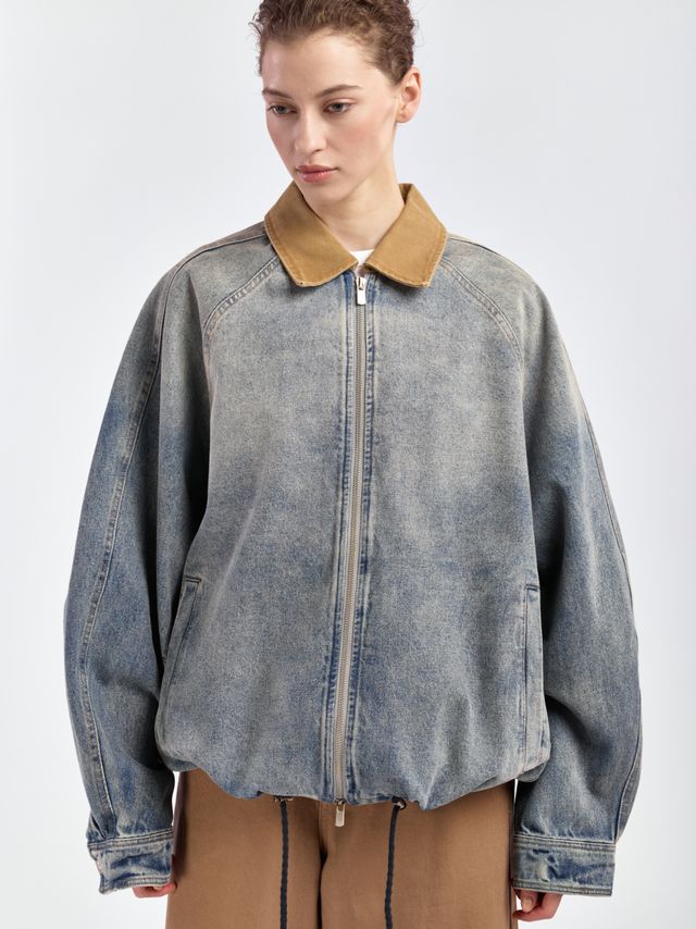 Джинсовая куртка О-силуэта с контрастным воротником