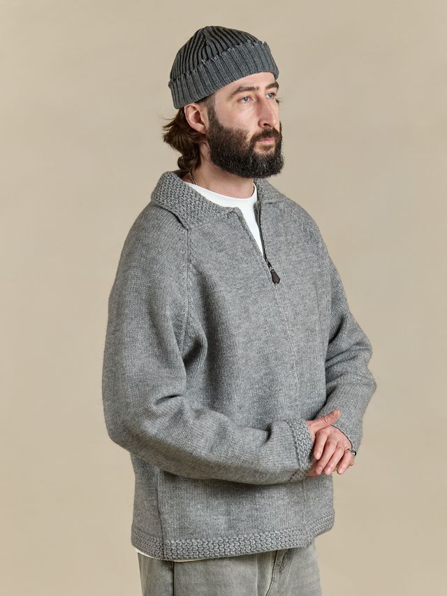 Вязаный джемпер