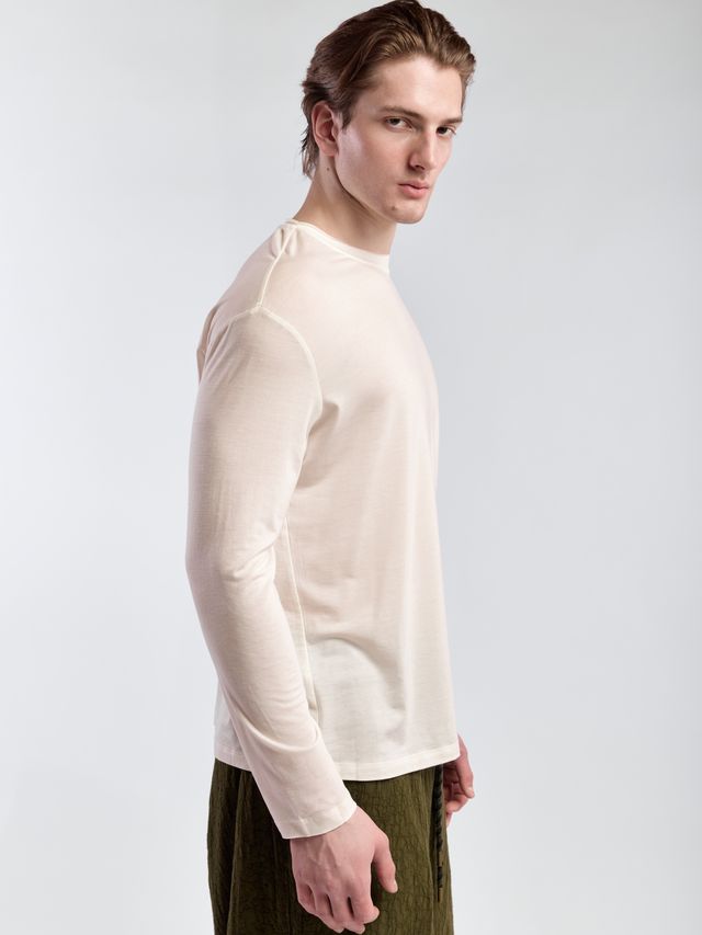 Лонгслив из полупрозрачной ткани с шерстью