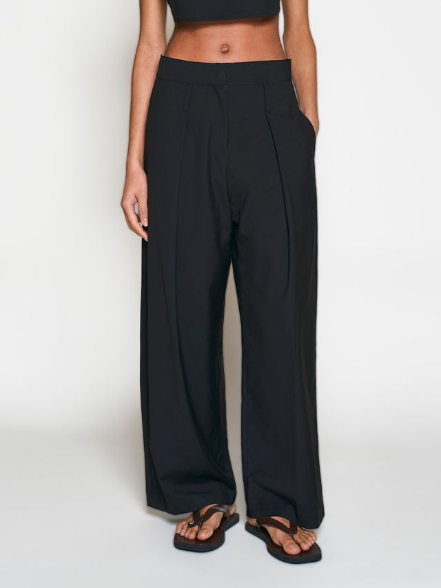 Комплект брюки, баска и топ