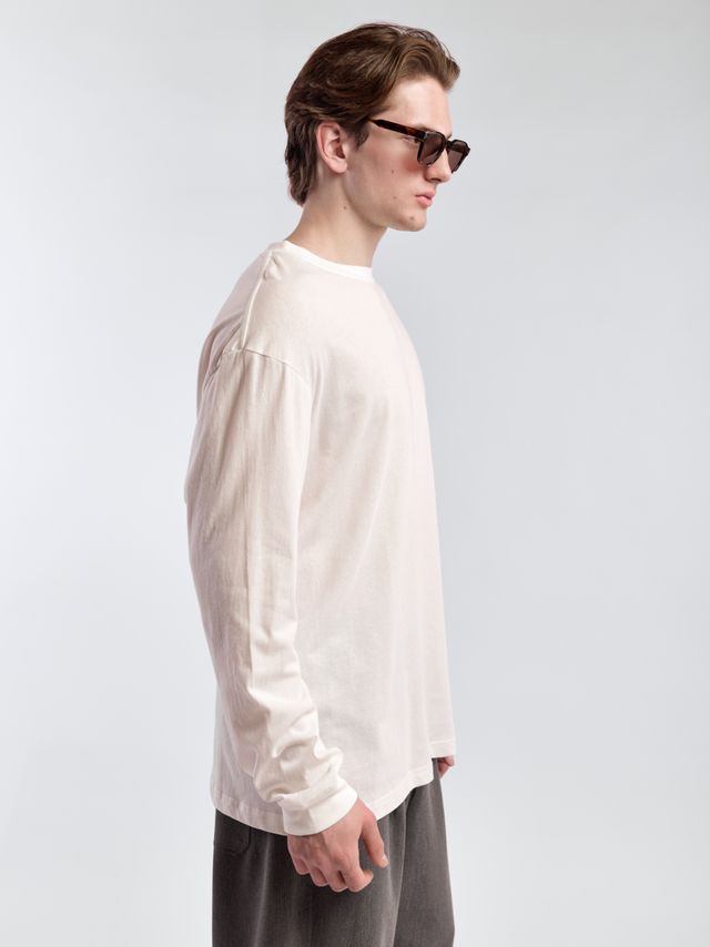 Лонгслив с манжетами из струящейся ткани