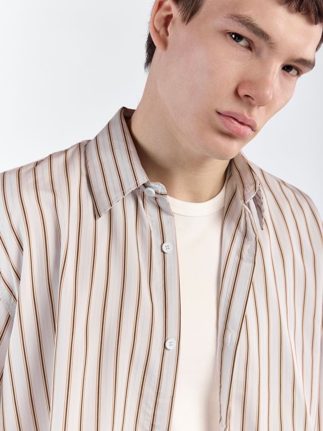 Мужская рубашка