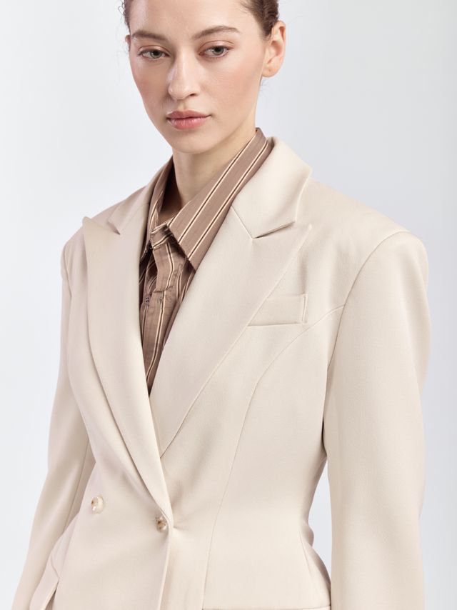 Женский жакет