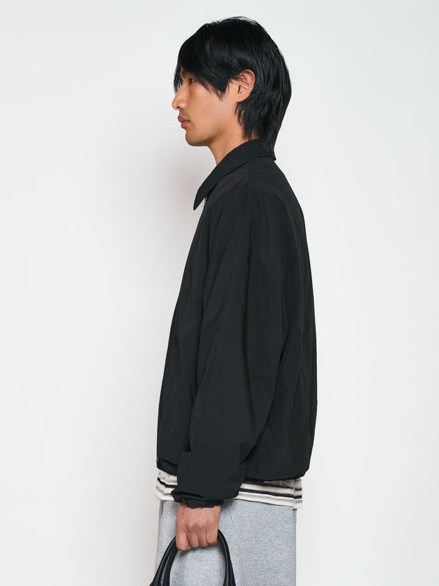 Куртка с отстегивающимся рукавами