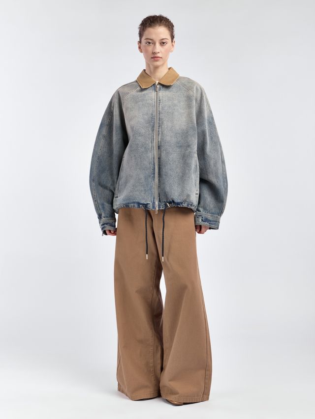 Джинсовая куртка О-силуэта с контрастным воротником