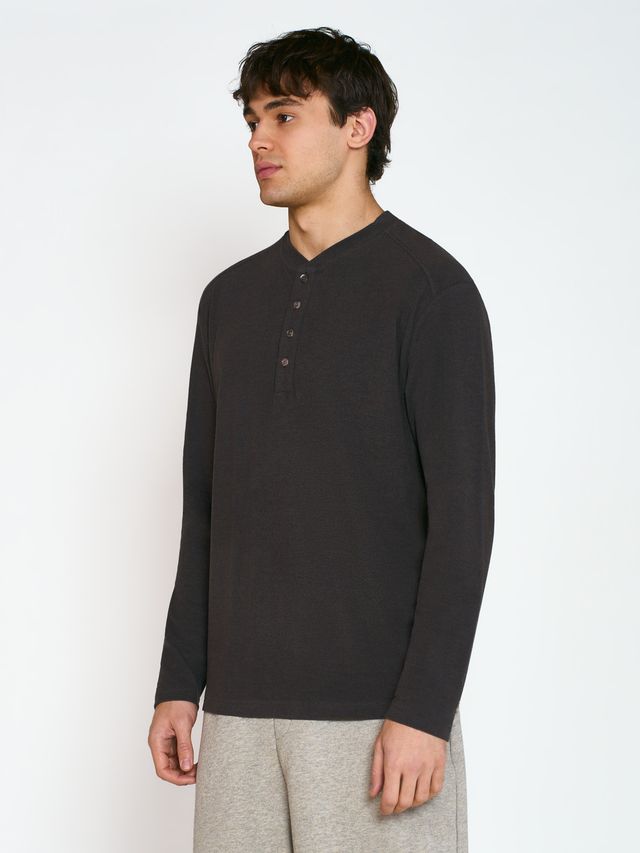 Лонгслив Revo