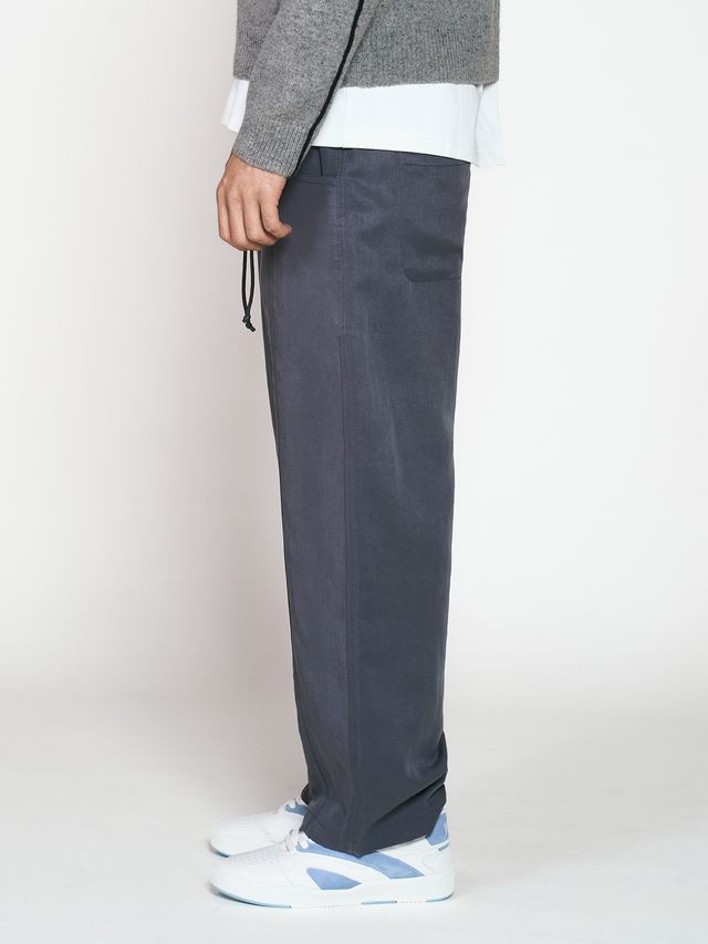 Брюки из легкой ткани