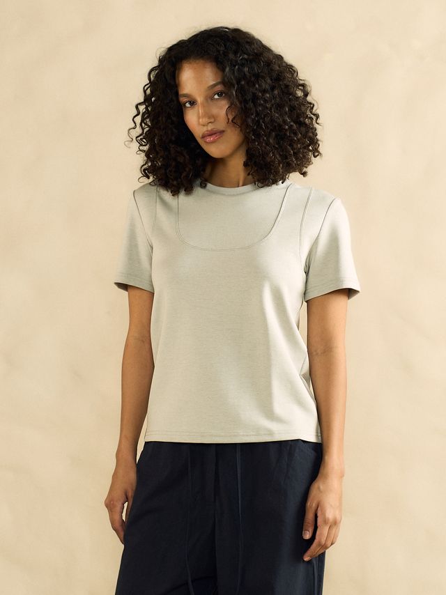 Футболка Stitched