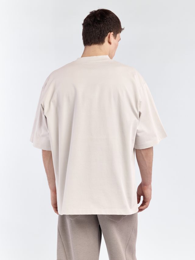 Футболка с необработанными краями