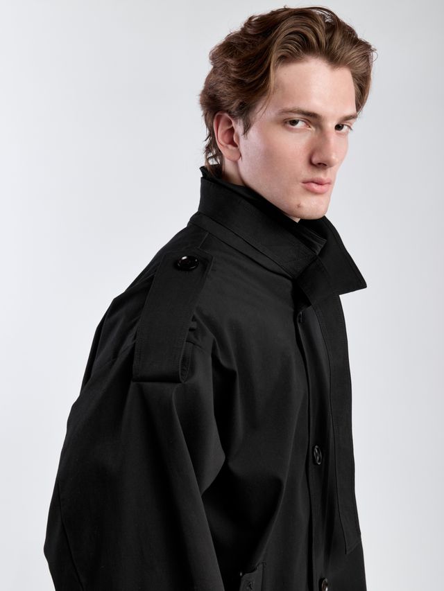 Асимметричный тренч с заниженным поясом