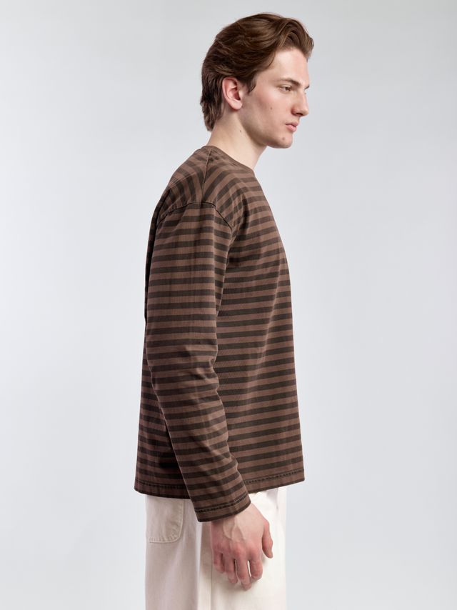 Лонгслив в полоску свободного кроя