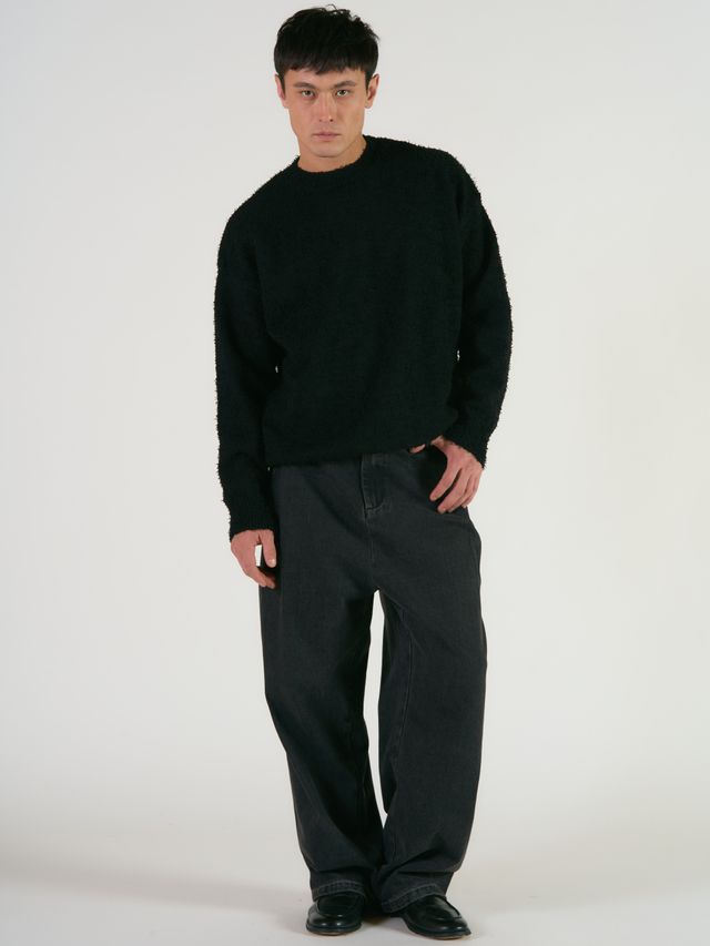 Джинсы брючного кроя