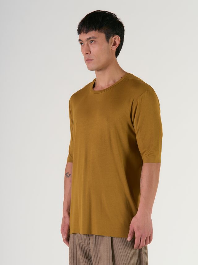 Футболка из вискозы