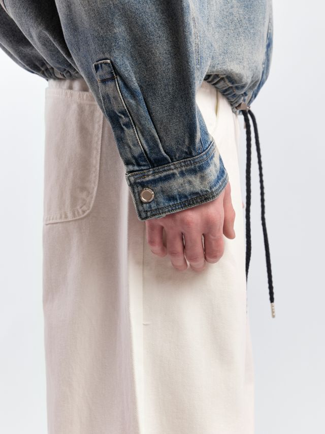 Джинсовая куртка О-силуэта с контрастным воротником