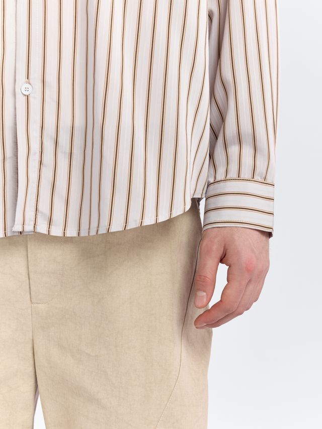 Мужская рубашка