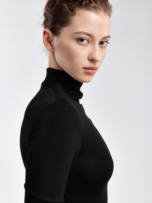 Платье-водолазка