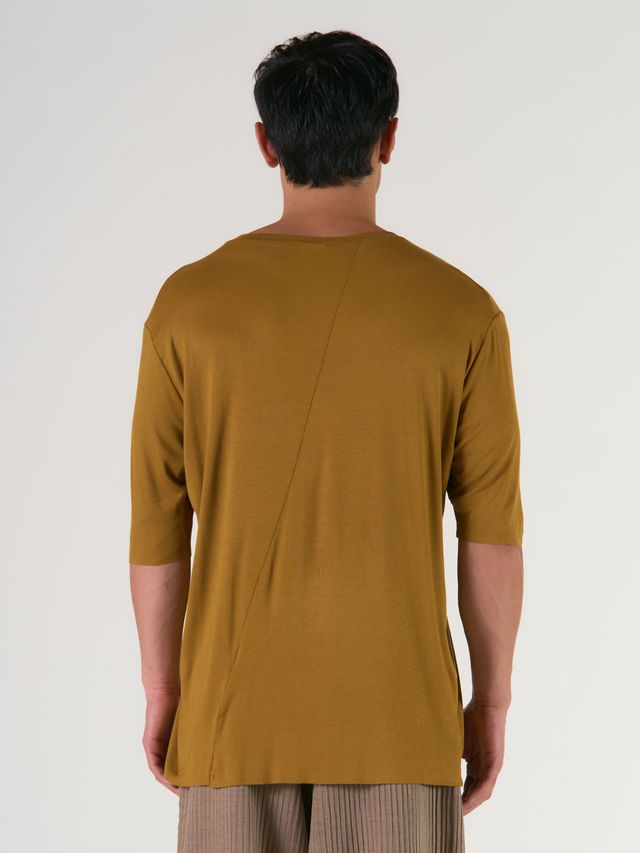 Футболка из вискозы