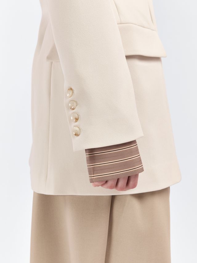 Женский жакет