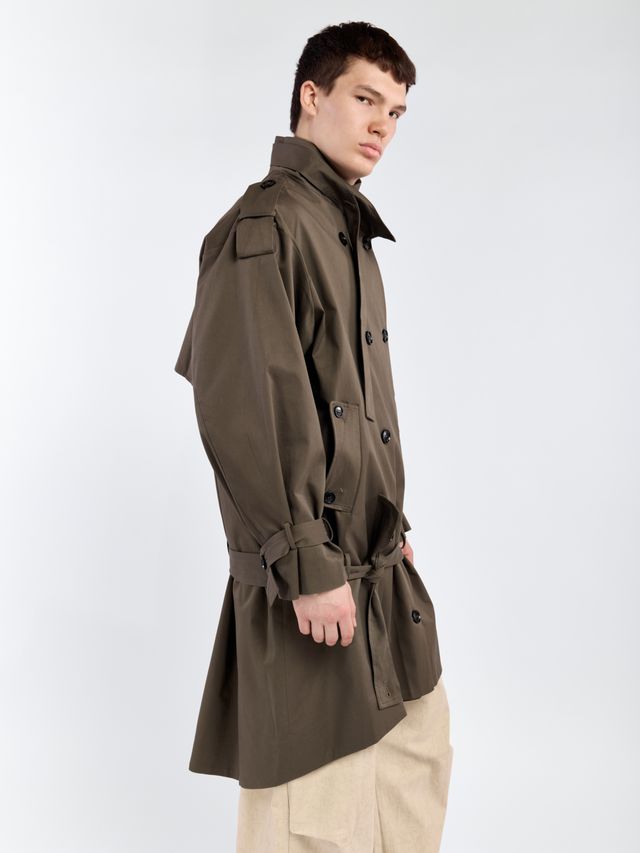 Асимметричный тренч с заниженным поясом